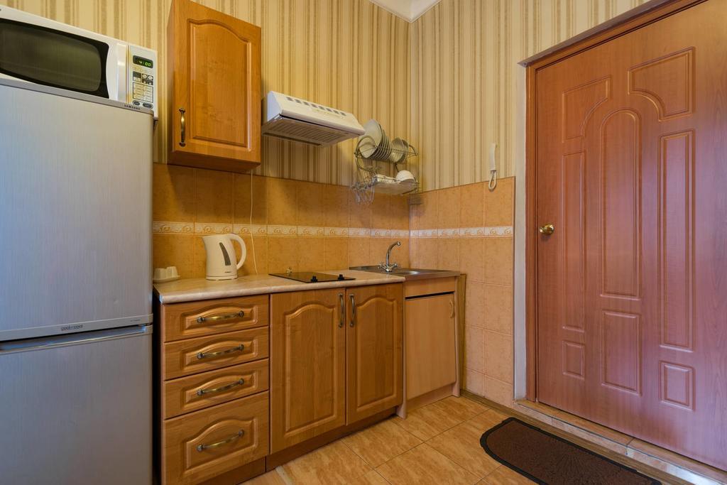 Nadezhda Apartments On Kabanbay Batyr 122 Almaty Ngoại thất bức ảnh
